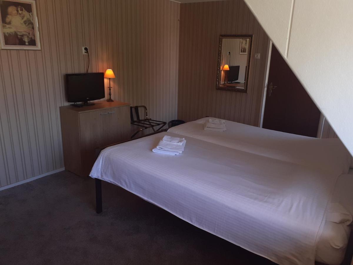 Hotel & Grandcafe Libo Aalden Bagian luar foto